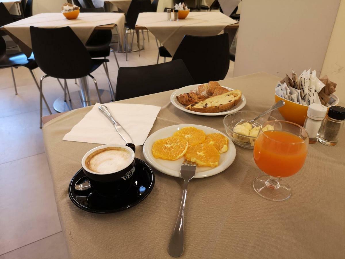 Key Hotel Vicenza Bagian luar foto